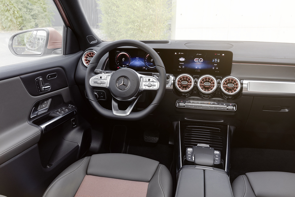 Mercedes-EQ EQB: prazer de condução eficiente
