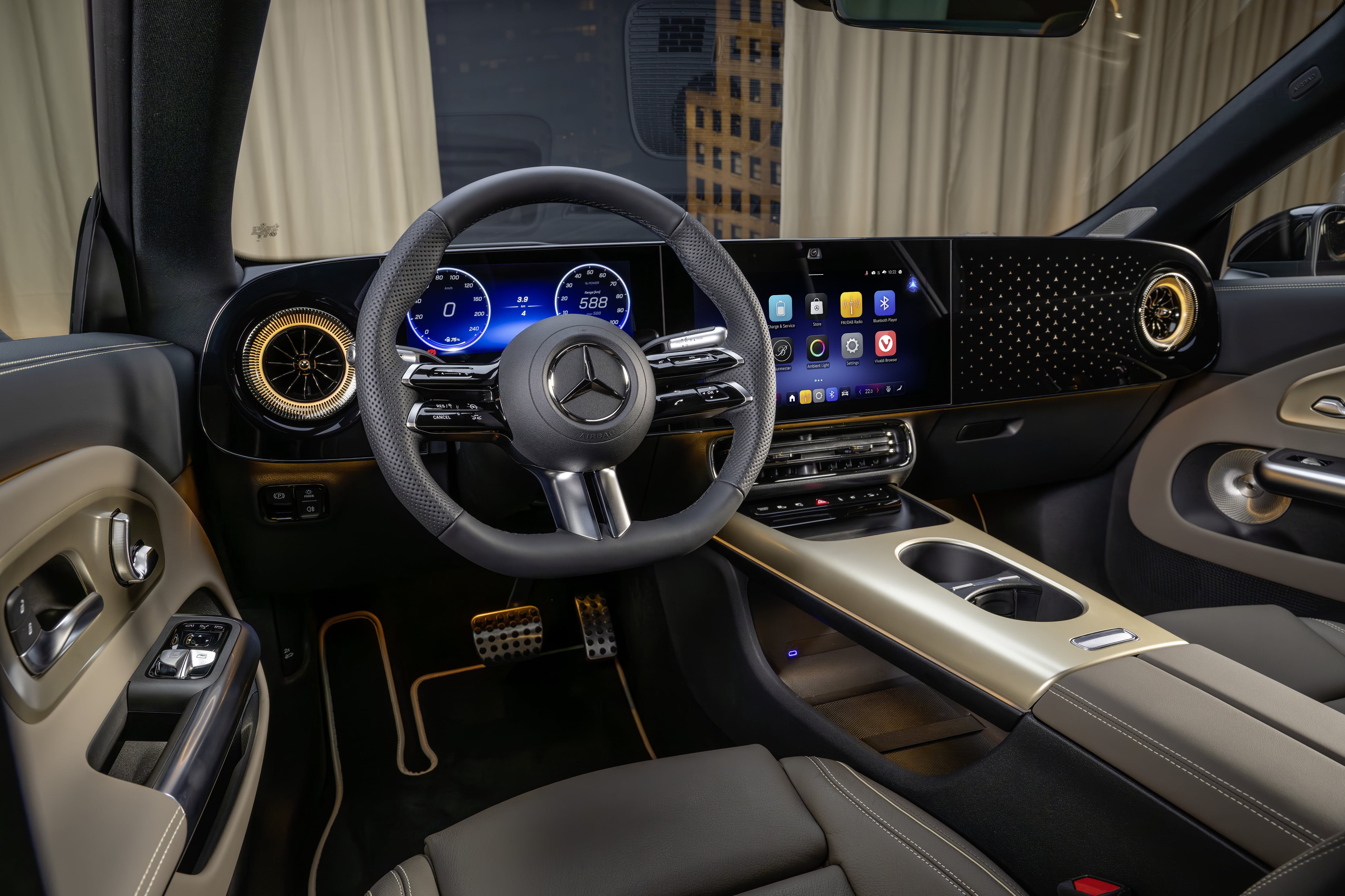 Mercedes CLA 100% elétrico volante